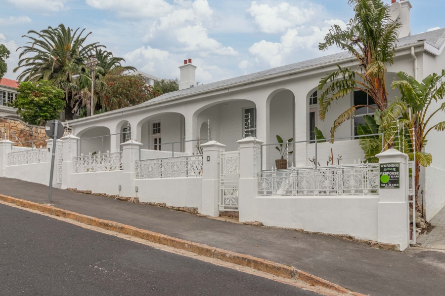 To Let 2 Bedroom Property for Rent in Sea Point Western Cape